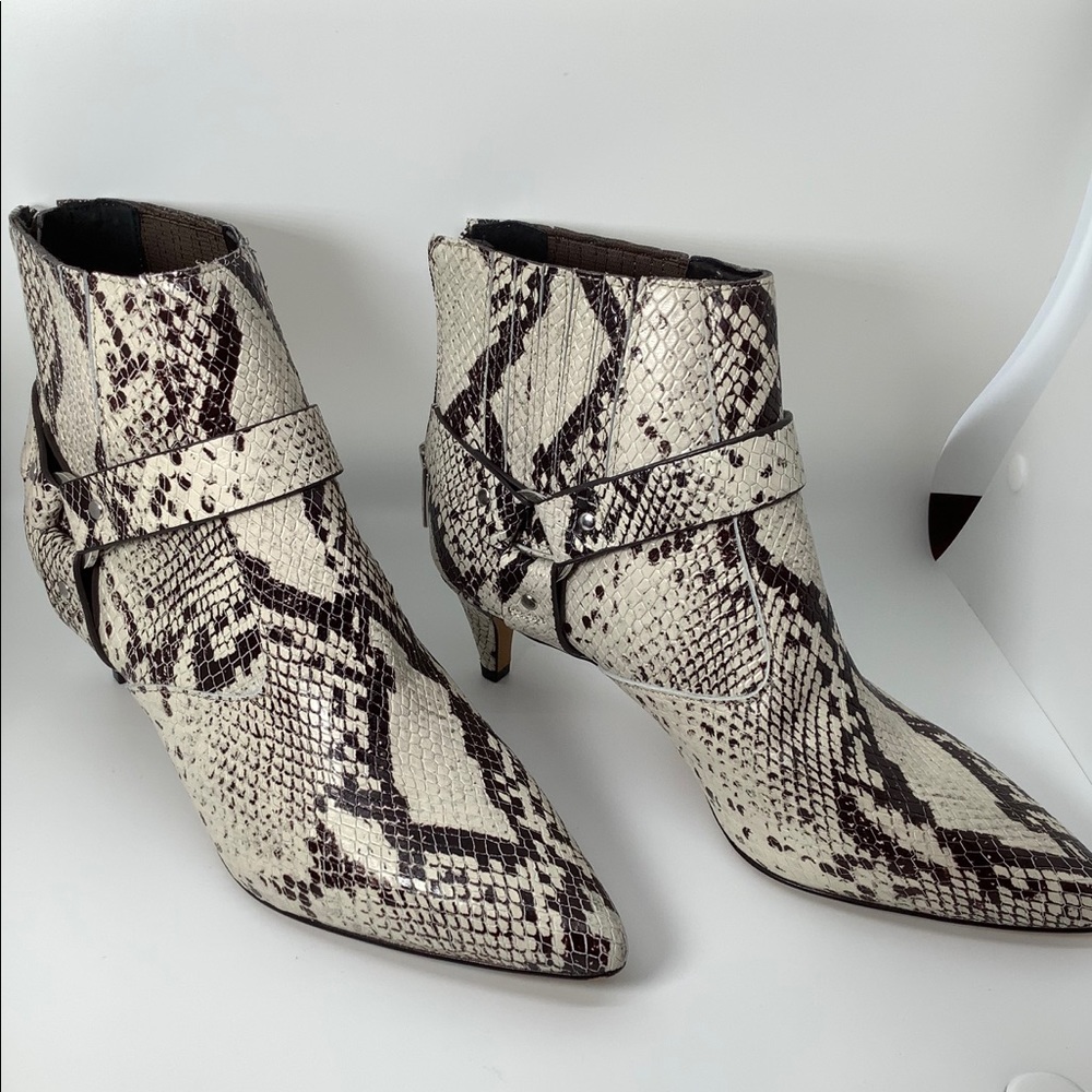 Vince Camuto boots